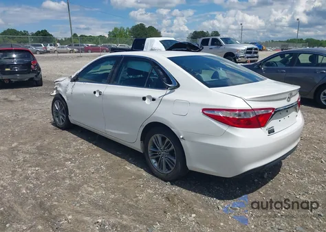 2017 Toyota Camry Se z USA, uszkodzony, nr VIN 4T1BF1FK7HU296155